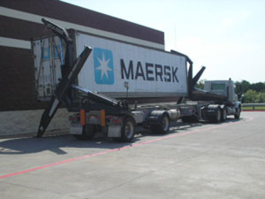 美国(SWING)Loaded container delivery