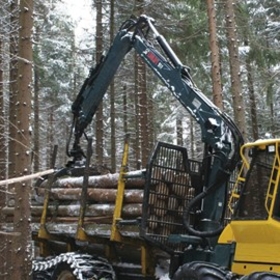 芬兰(HIAB)LOGLIFT 111 F木材抓举搬运叉车 LOGLIFT 111 F