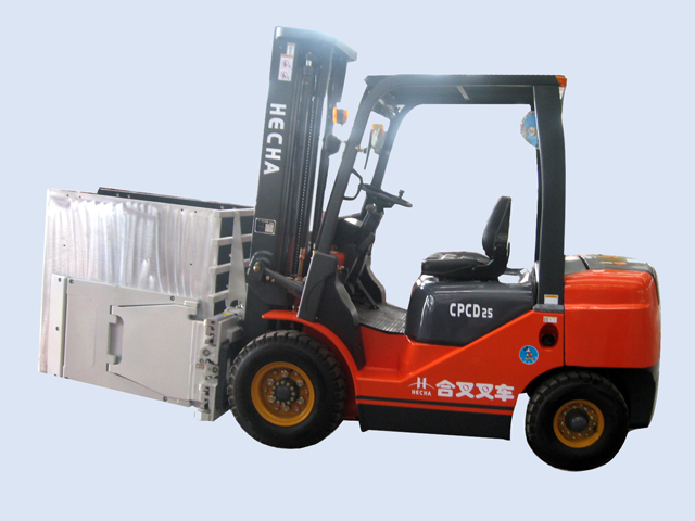 冰箱夹叉车