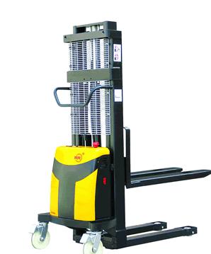 新疆经济型版电动堆高车 CTD1025