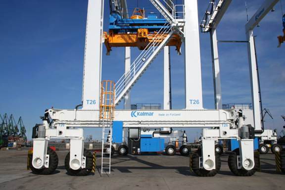 卡尔玛轮胎式集装箱龙门起重机 Kalmar E-one RTG