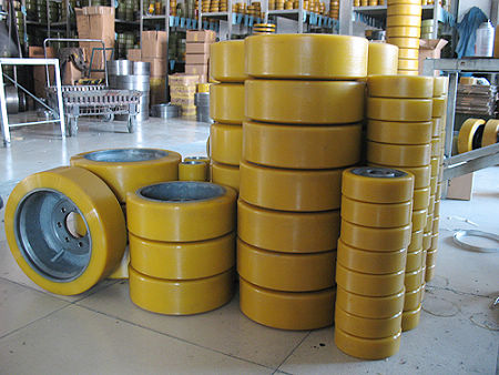 电动叉车聚氨酯轮胎