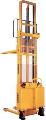 STACKER TRUCK WITH MANUAL TRACTION PS