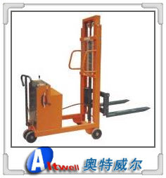 沈阳半电动堆高车 半电动堆高机CDD10B
