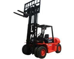叉车 CPCD100