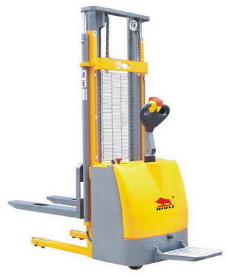 全电动堆垛车 CDD型全电动堆垛车