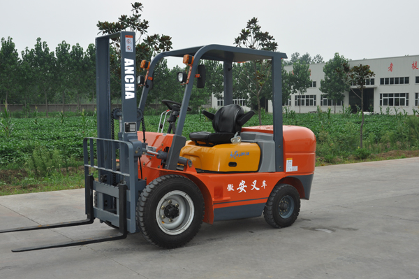 供应安叉2T内燃平衡重叉车 2T1.7米