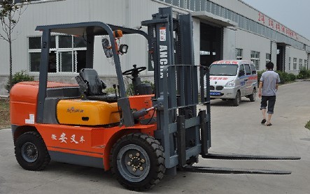 3吨叉车 CPC30