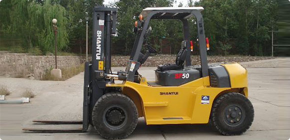 山推5-7吨内燃叉车 SF50/SF60/SF70