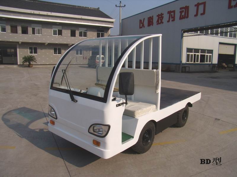 华宇：（敞开）驾驶室电动搬运车 BD型_中国叉车网(www.chinaforklift.com)