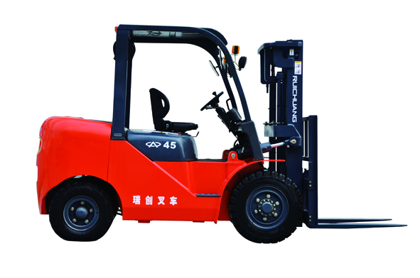 奇瑞4.5吨经济型平衡重式内燃叉车