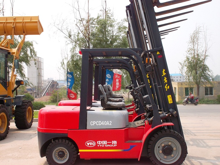 销售东方红叉车