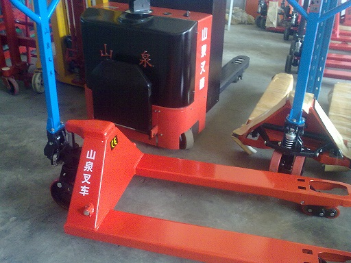 双托盘电动叉车 SQT