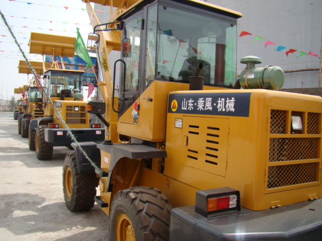 山东乘风装载机、装载机ZL926 装载机ZL926