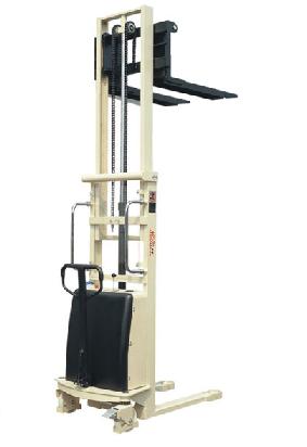 半电动堆高车 SPM，SPN系列