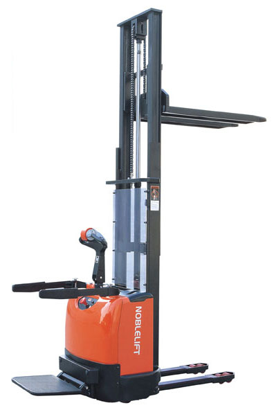 全电动堆高车 CL系列，CLB系列，RS系列1吨，1.5吨，举升2-5米