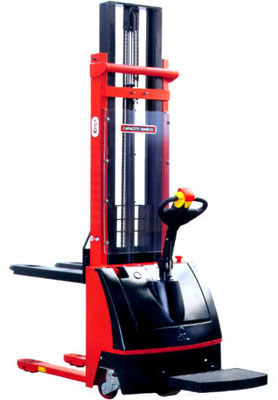 全电动堆高车 CTD