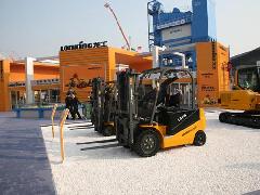 龙工:FD20（T）平衡重叉车 FD20（T）