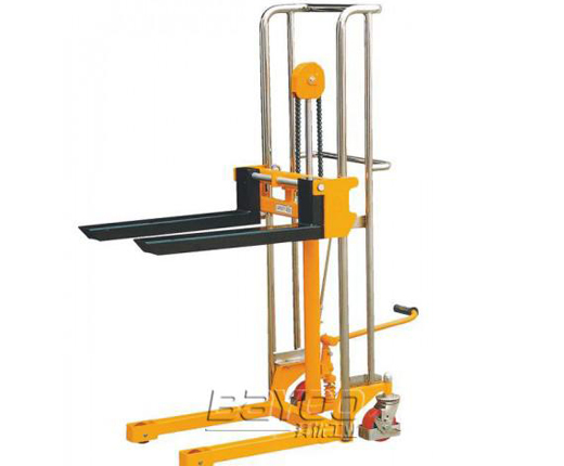 直销供应BAYOO品牌手动液压堆高车、手动叉车、手动堆高机 BHY10065