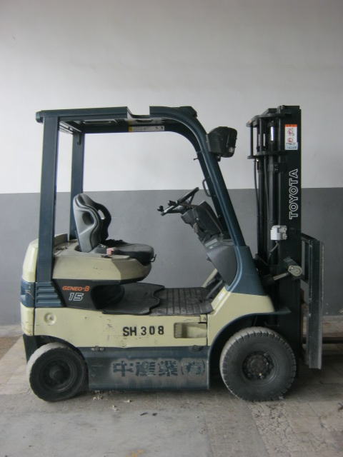 丰田7F系列电动叉车打折促销 7FBE