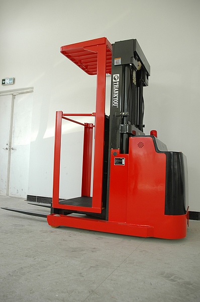 合肥搬易通高位电动拣选车 高位蓄电池拣选车 THA