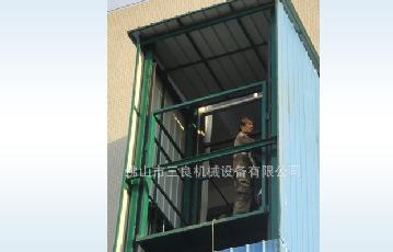 三良佛山南海狮山提升机 导轨式液压升降机 升降平台