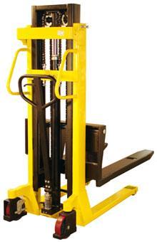 供应珠海1.6米高性能手动液压堆高叉车 ＤＧ１０１６