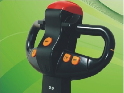 平衡式电动堆高车 710 05001