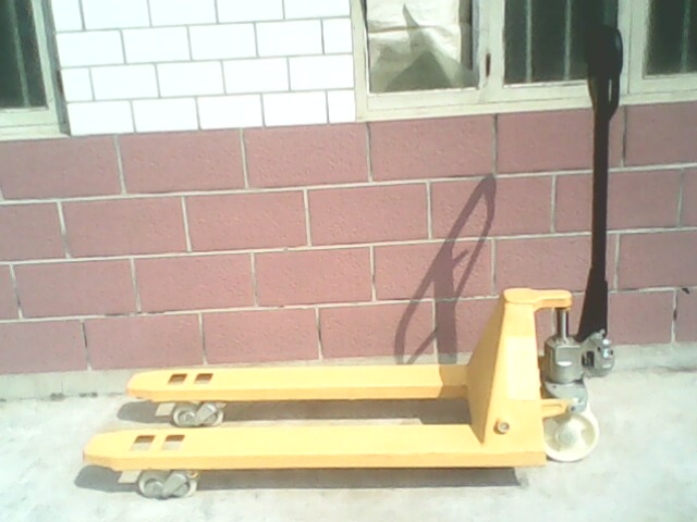 山东手动液压搬运车 CBY3