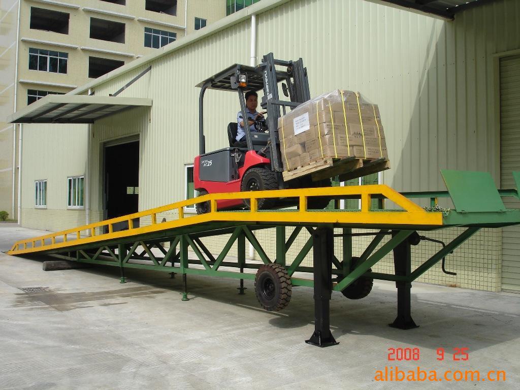 佛山|中山|深圳|江门|肇庆移动式登车桥 XLDP-L