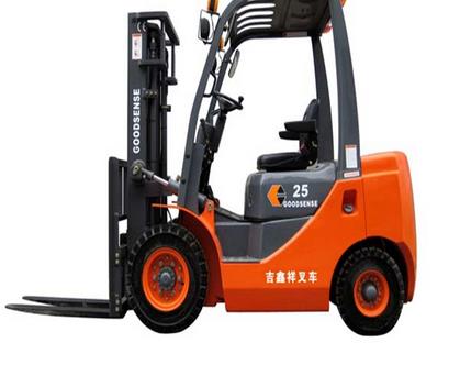 吉鑫祥1-1.8T内燃平衡重式柴油叉车(1-1.8T) FD10B-X7
