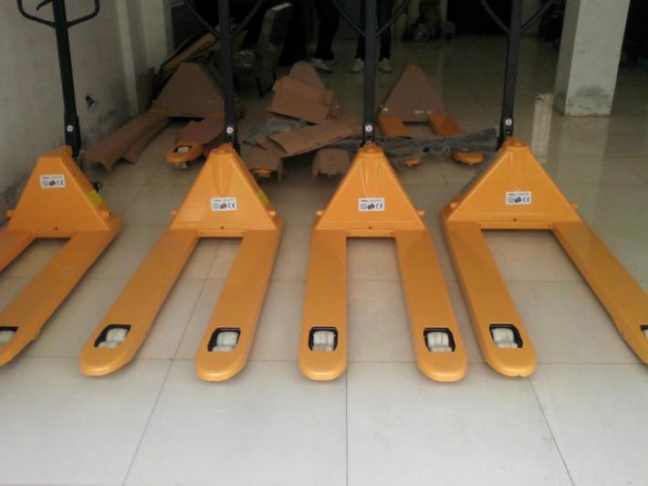 简易油桶搬运车