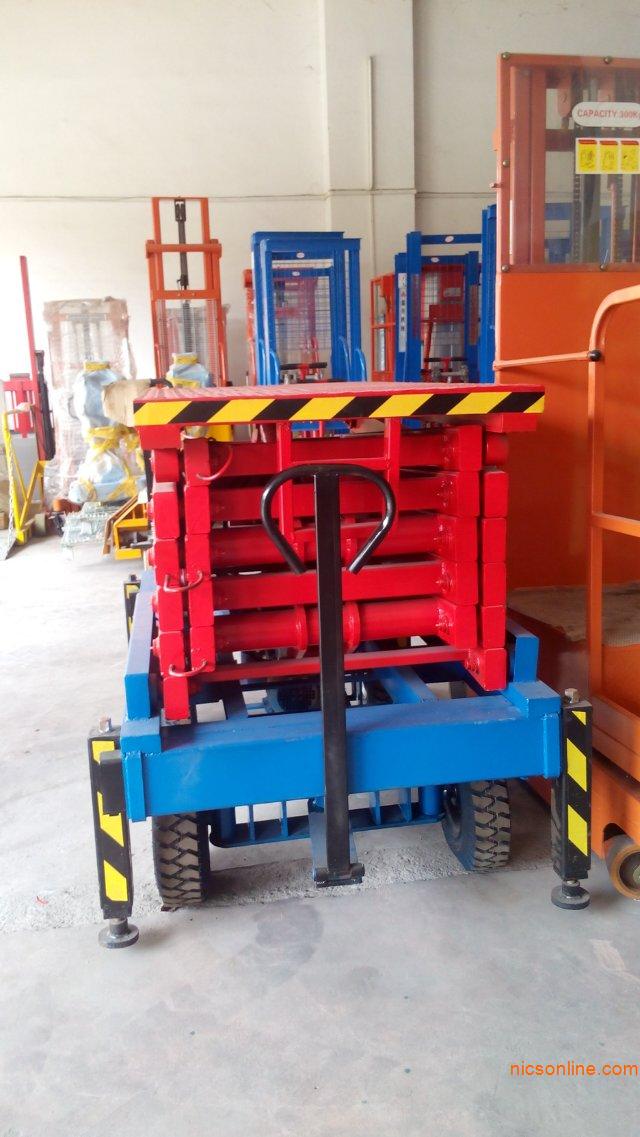 佛山9米移动式升降平台出租/零售/批发 XLDP-I-9米