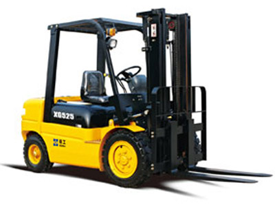 厦工2.5吨柴油平衡重式叉车 CPCD25H(XG525-DT2)