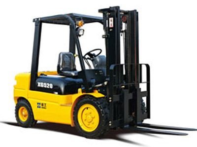 厦工2吨柴油平衡重式叉车 CPC20H(XG520-D2)