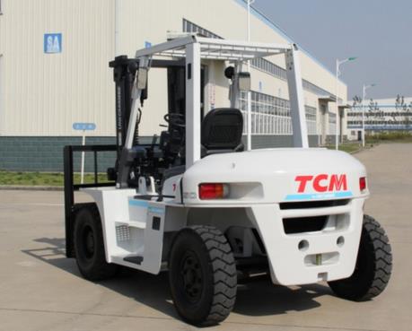 TCM大吨位内燃叉车