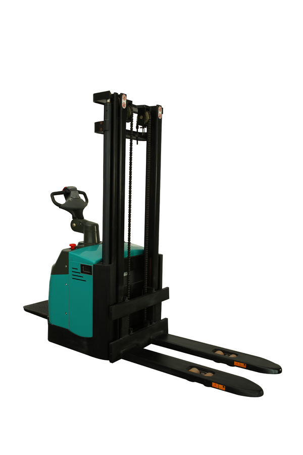 浙江大传CDD15电动堆垛车 CDD15