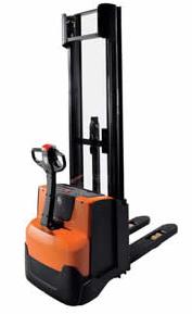 BT产品STAXIO SWE系列电动堆高机 SWE120L/140L