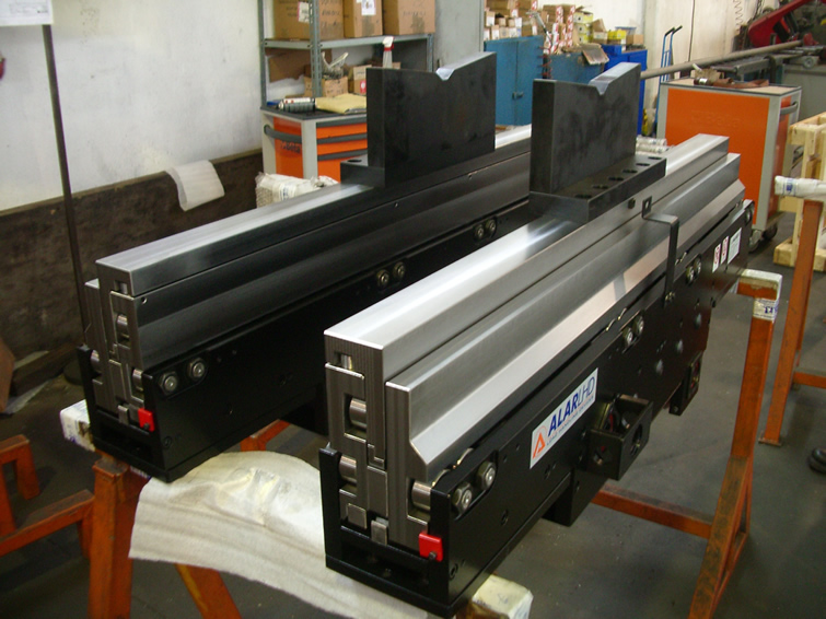 货叉 周转柜货叉Atena 130