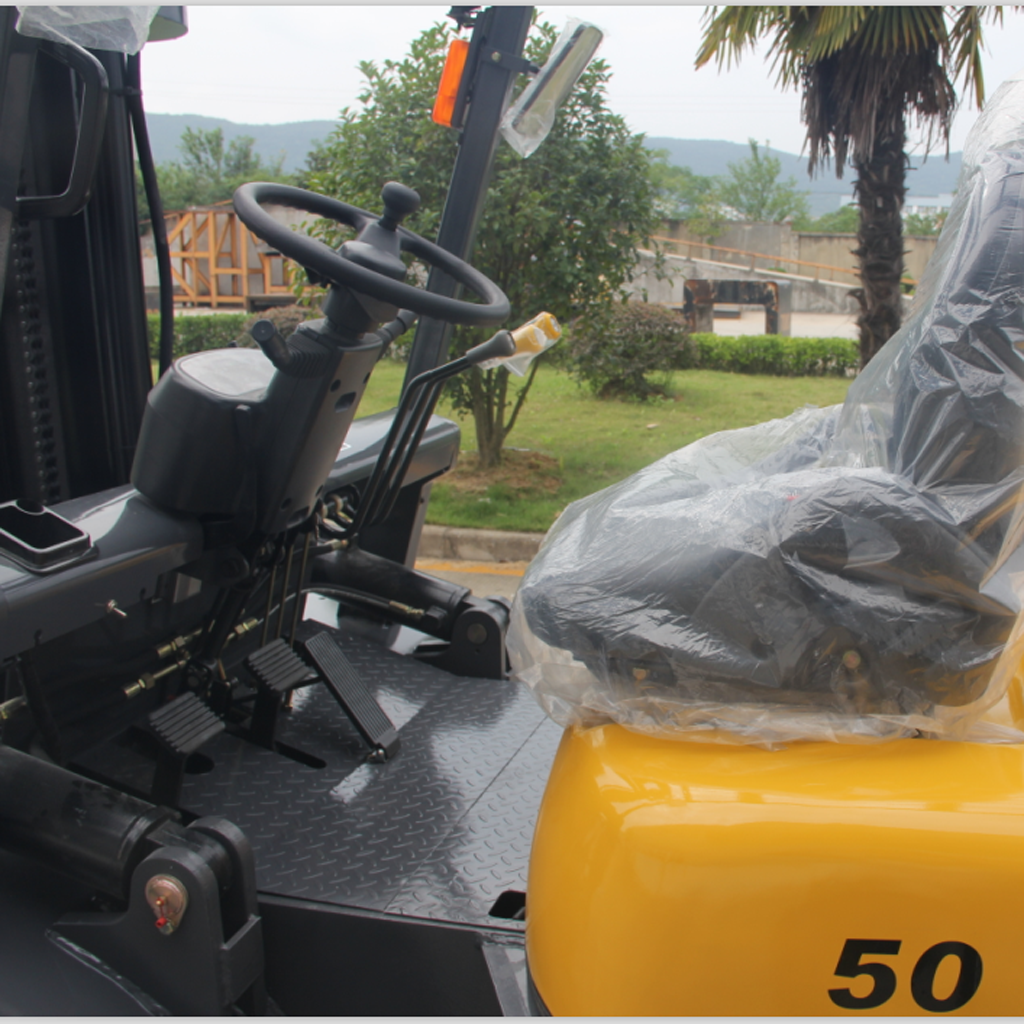 小5吨柴油叉车 FD50TK