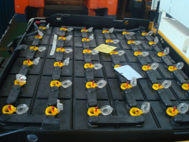 4吨电动叉车 FB40