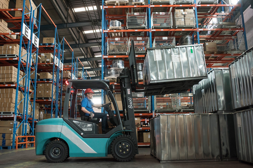 3吨内燃叉车 KB30