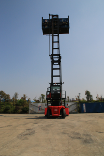 空箱堆高机ZD90K8 ZD90K8