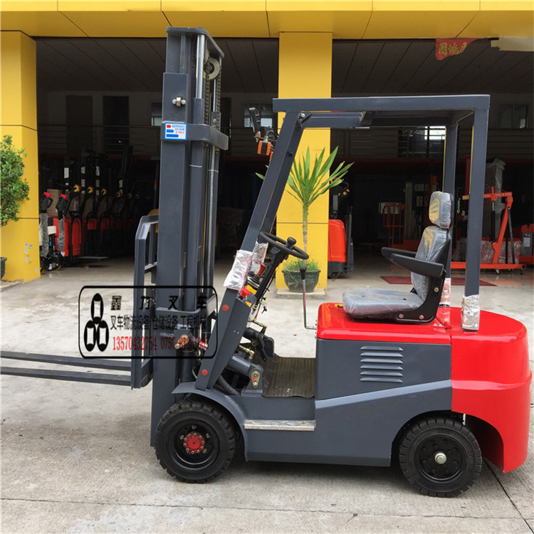 佛山1吨座驾式电动叉车现货