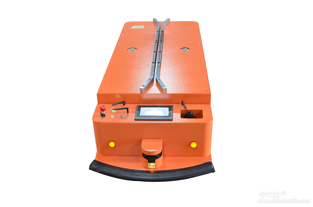 海通潜伏牵引惯性导航iAGV