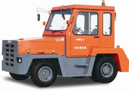 H2000系列3.5-5吨内燃式牵引车