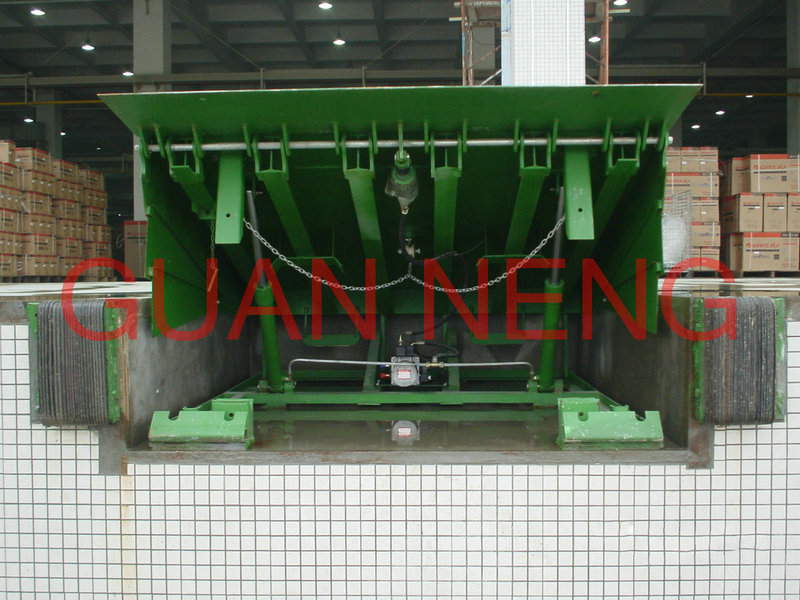 固定登车桥货台高度调节板卸货平台 GN-TJB