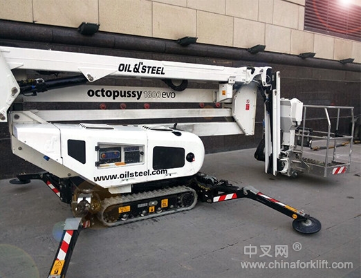 意大利进口oil&steel曲臂式高空作业车 OCTOPUSSY 2300 EVO