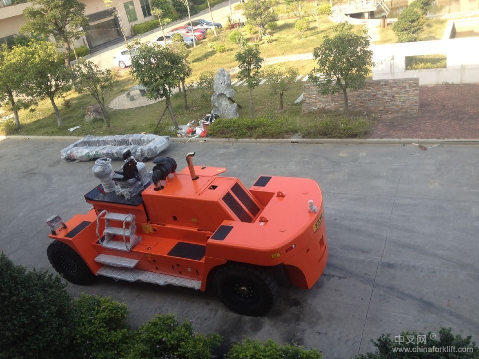 供应华南重工内燃重型35吨叉车厂家报价港口码头船用集装箱35吨叉车价格 HNF-350
