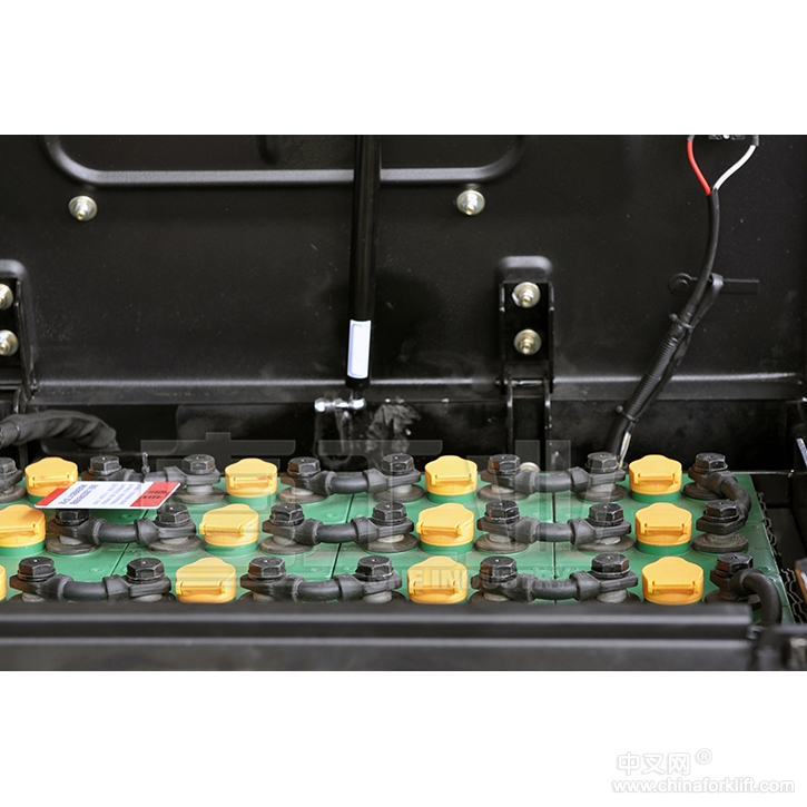 经济型四支点电动叉车 SPA00505